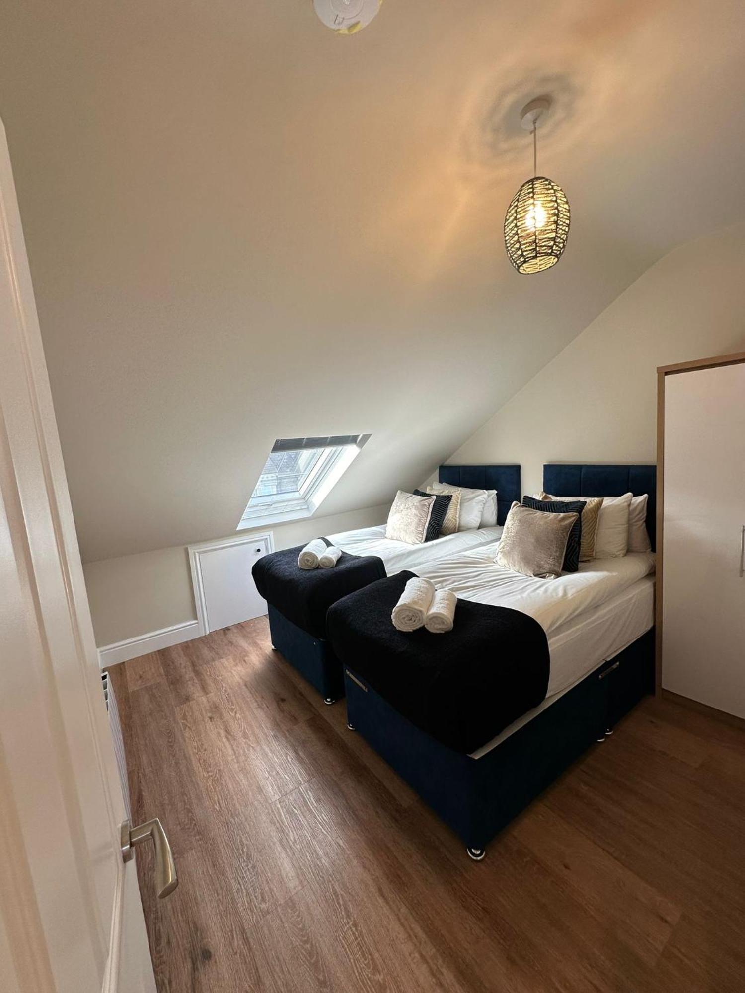 Central Cambridge Apartments By Tas ภายนอก รูปภาพ