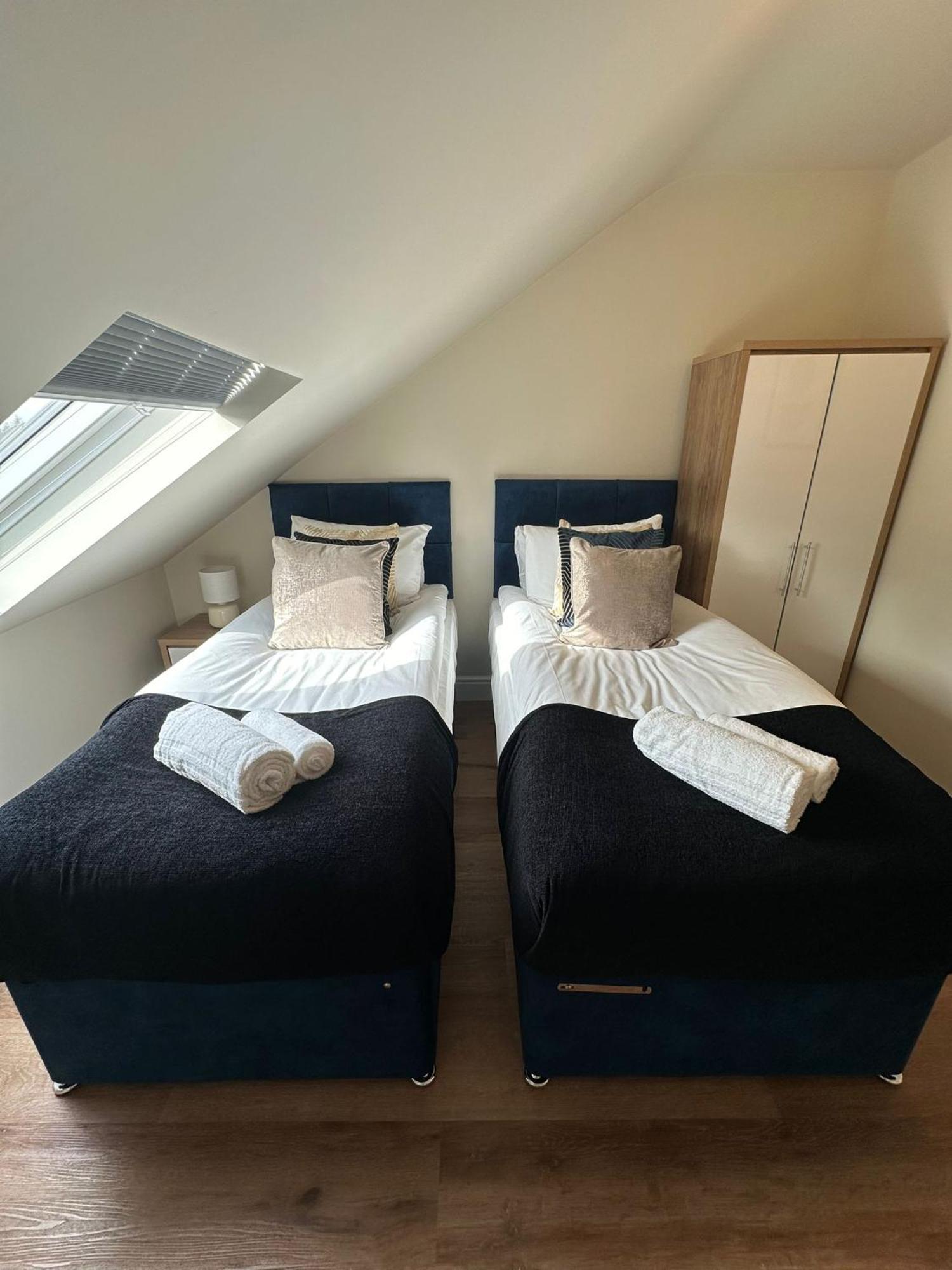 Central Cambridge Apartments By Tas ภายนอก รูปภาพ