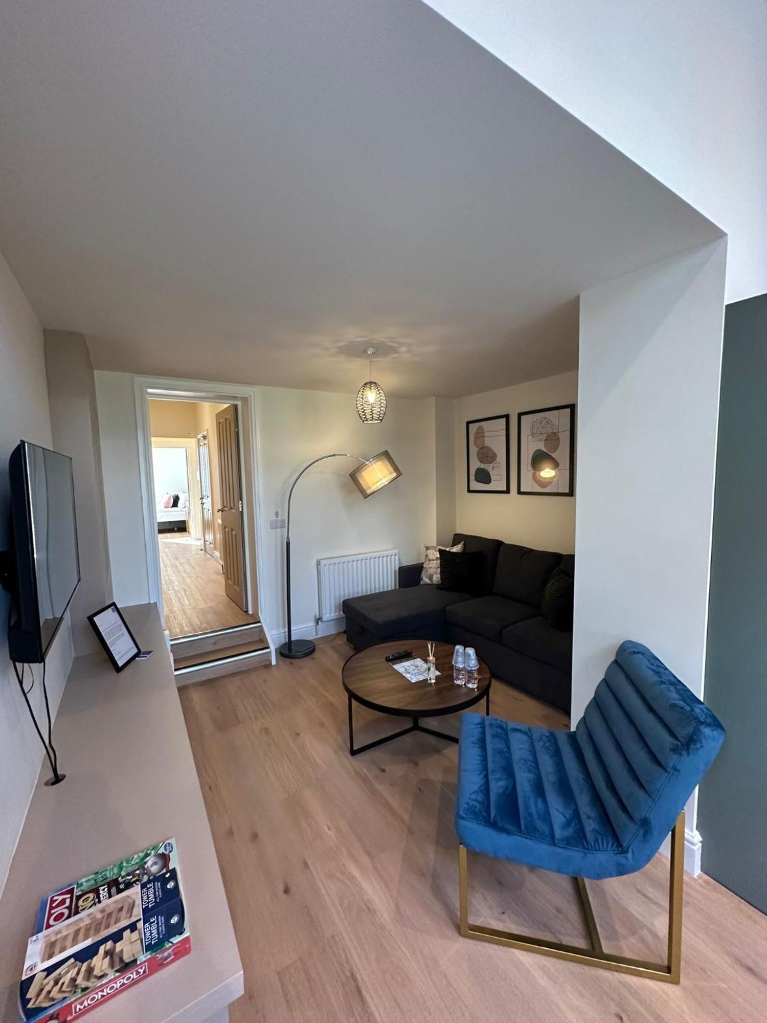 Central Cambridge Apartments By Tas ภายนอก รูปภาพ