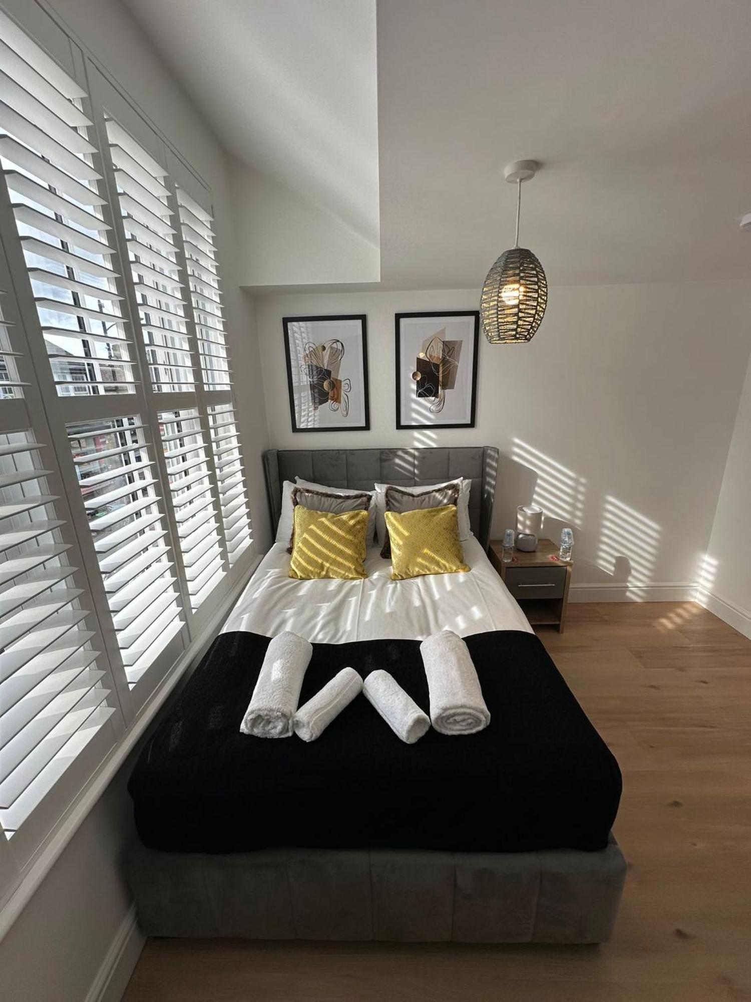Central Cambridge Apartments By Tas ภายนอก รูปภาพ